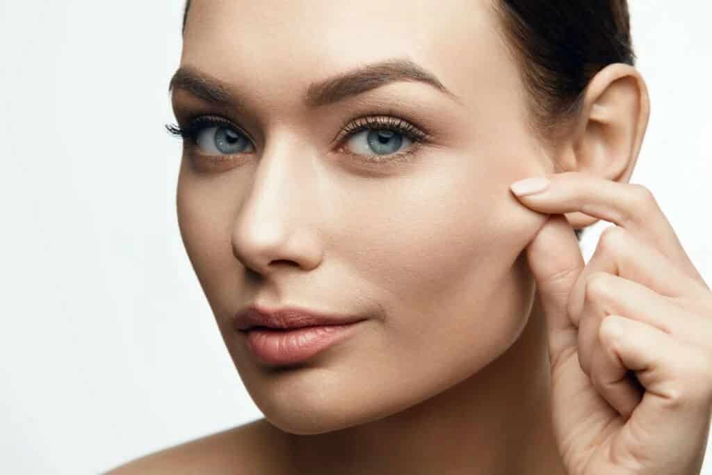 11 روش کاربردی برای محافظت از پوست در برابر آسیب های مختلف